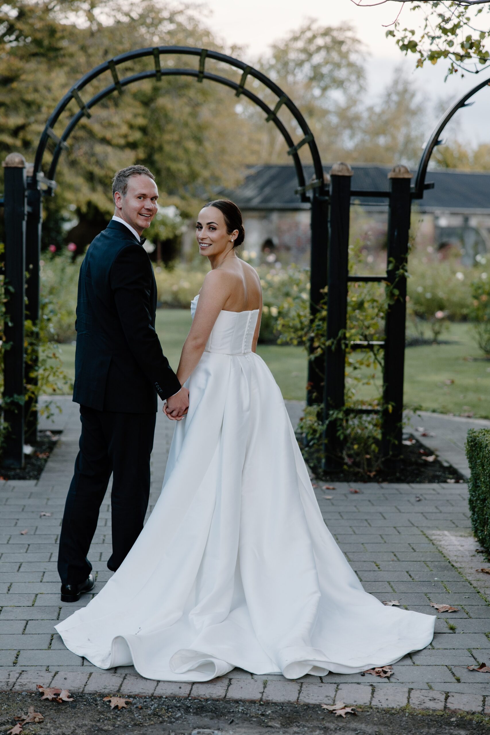Bride and Groom at Sunset in Mona Vale Gardens