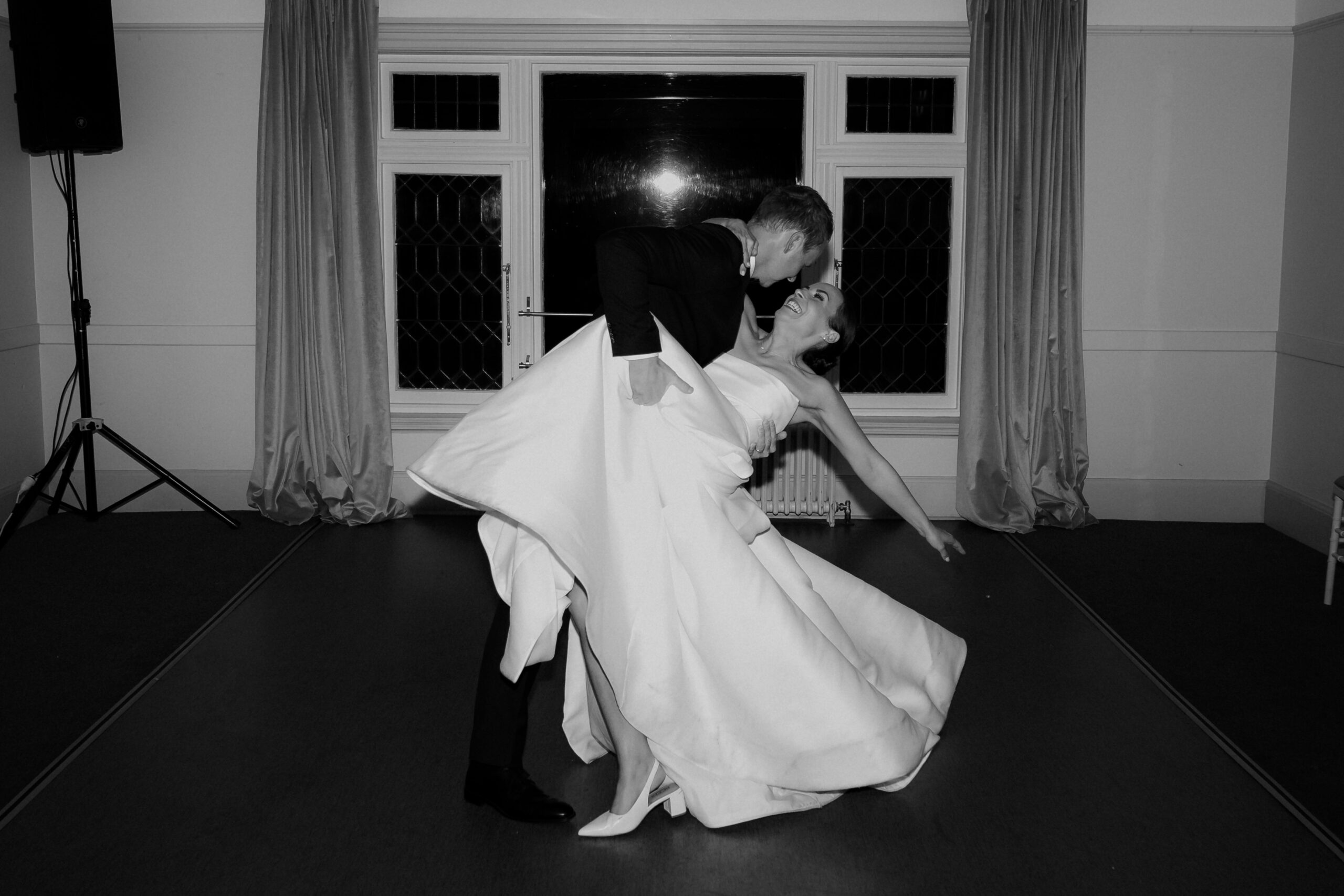 Black and White image of Bride and Grooms first dance at Mona Vale Wedding